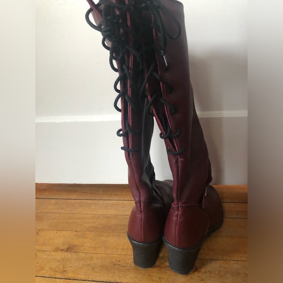***Canadian** Martino Burgundy tall boots with lace up calves and wedge heel - Picture 2 of 11